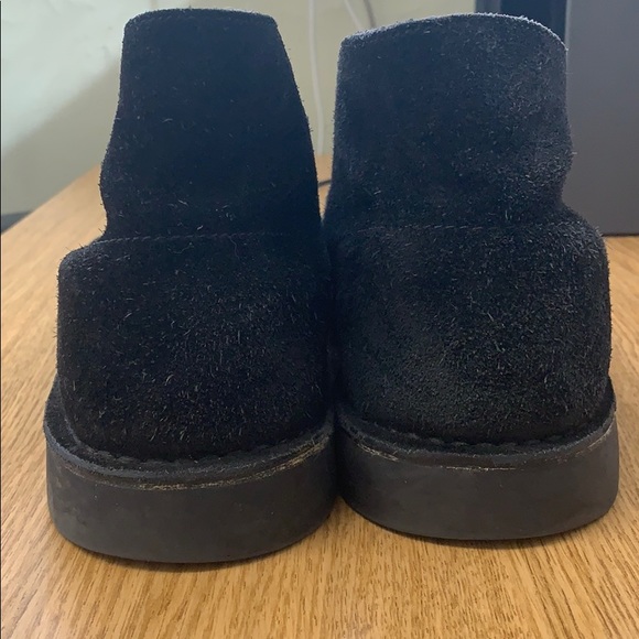 Suede black Clark chukka boots main image 4